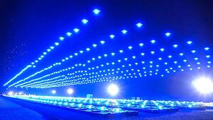 Leuchtende Superlative: 33.615 Drohnen brechen Weltrekorde in China
