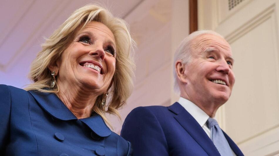 Jill Biden und Joe Biden werden am Rande der Grammy Awards am Samstag in Los Angeles erwartet.