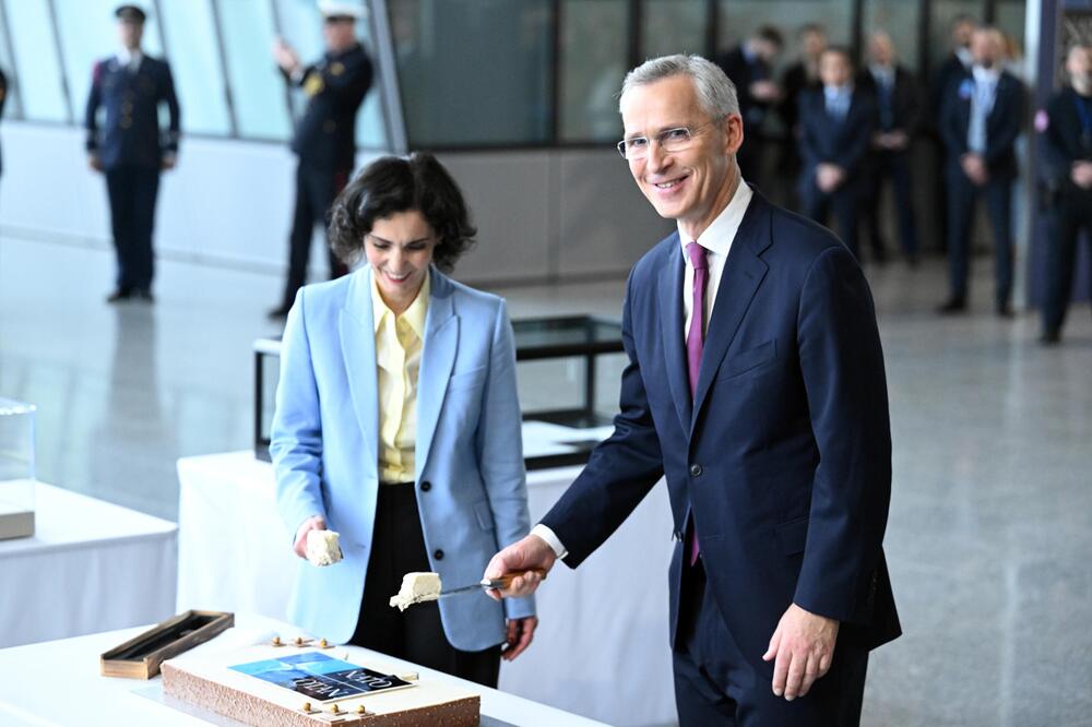 Belgische Aussenministerin Hadja Lahbib und NATO-Generalsekretär Jens Stoltenberg