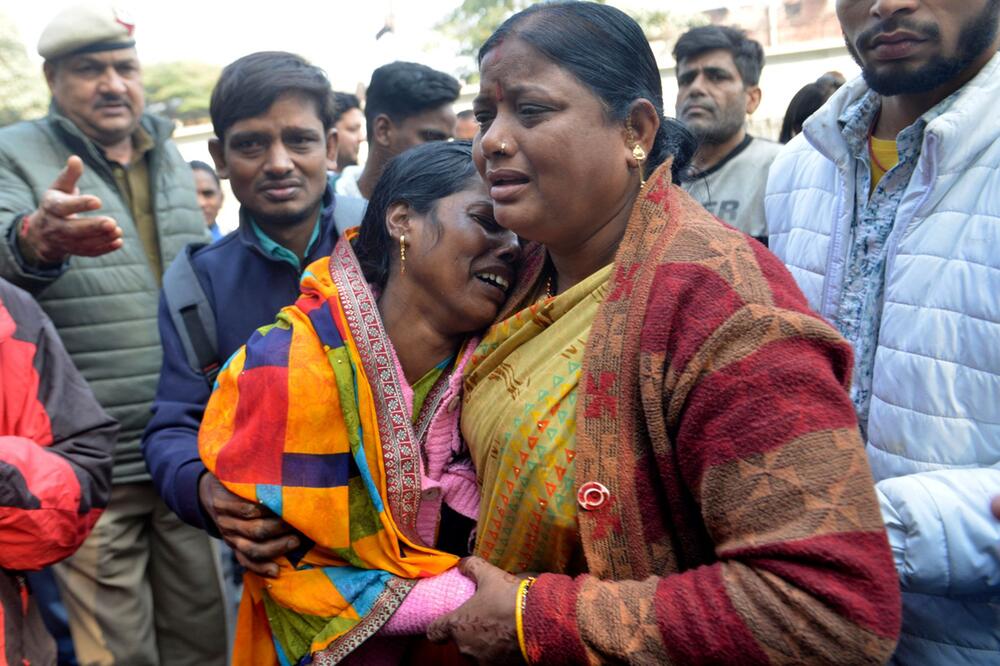 Nach Massenpanik auf Bahnhof in Neu Delhi