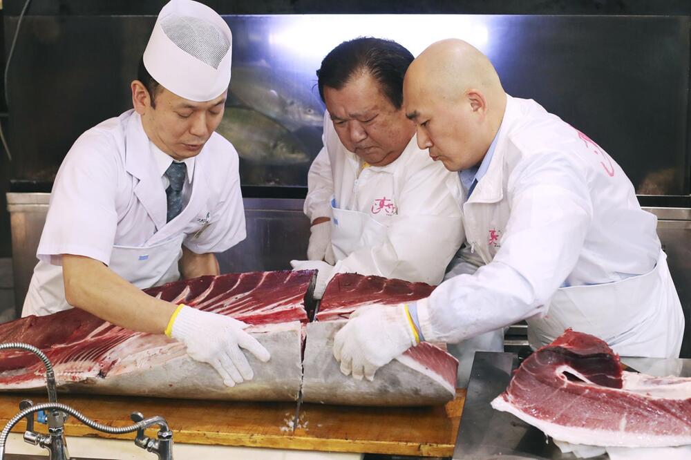 Thunfisch-Auktion in Tokio