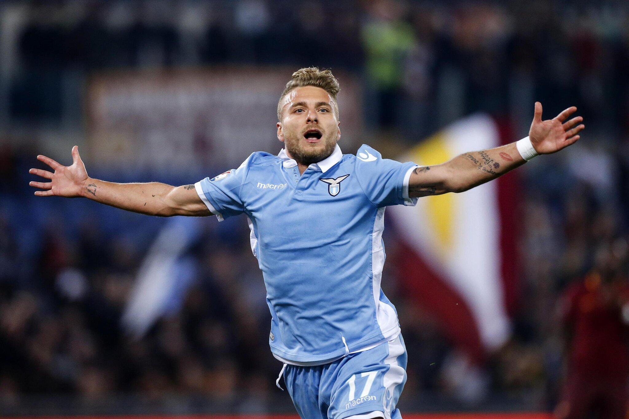 Ciro Immobile am Strand von gewalttätigem Fan mit Messer ...