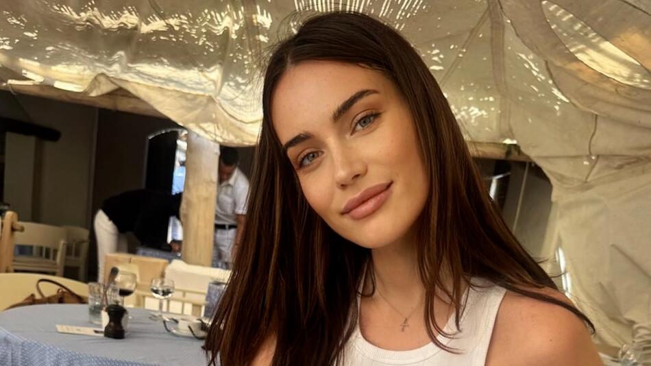Gloria-Sophie Burkandt: So ehrlich spricht sie über das Jet-Set-Leben als Model