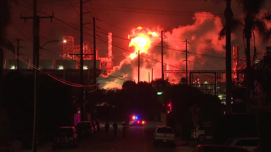 Kalifornien: Grossbrand in Chevron-Raffinerie