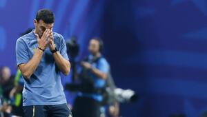 Argentinien-Trainer Lionel Scaloni während des Spiels gegen Ägypten.