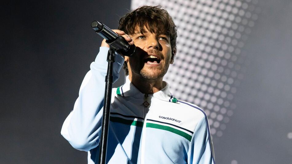 Louis Tomlinson hat sich zu einer möglichen Reunion von One Direction geäussert.