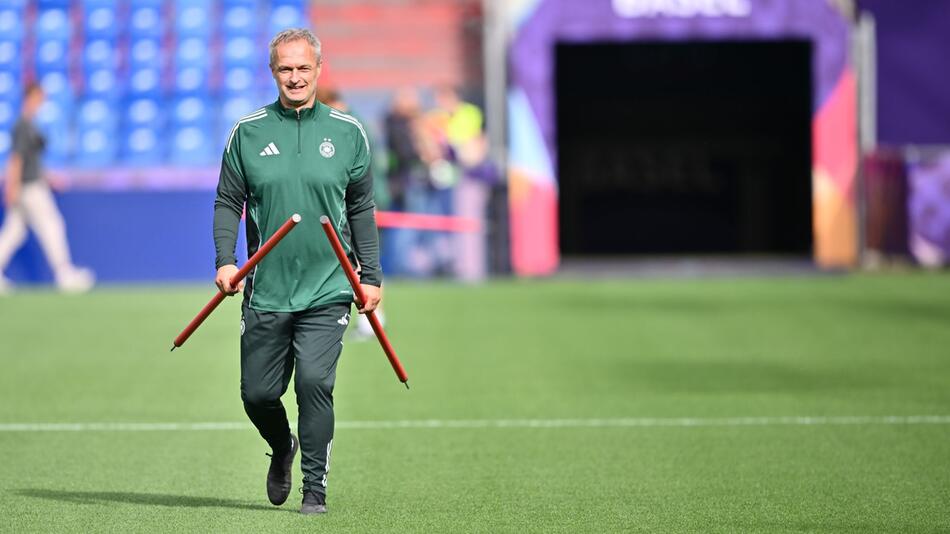 Frauenfussball-EM - Abschlusstraining Deutschland