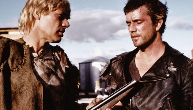 Mike Preston und Mel Gibson in "Mad Max II - Der Vollstrecker".