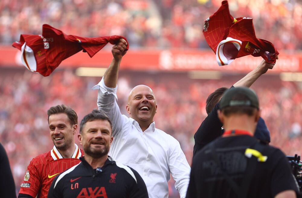 Liverpool-Trainer Arne Slot nach dem Sieg gegen Tottenham, der den Titel besiegelte.