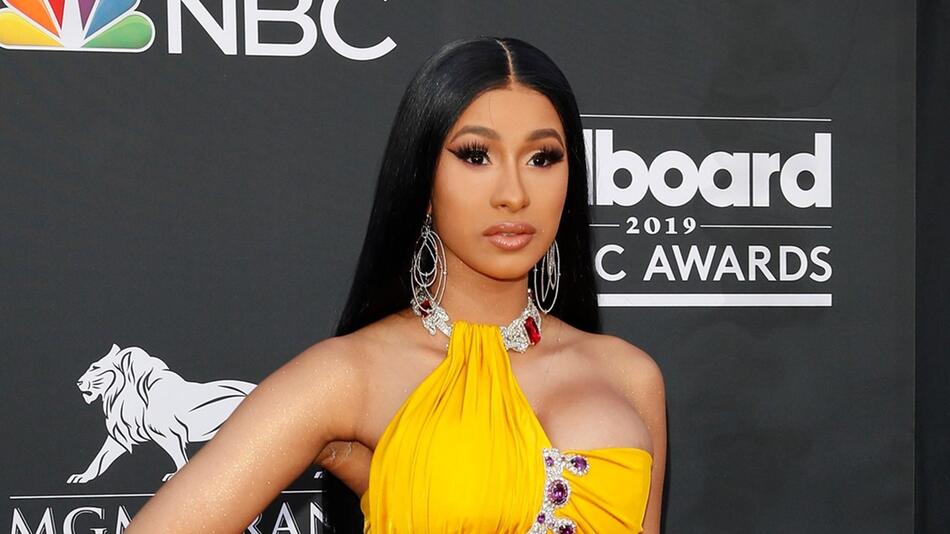 Cardi B soll angeblich Teile eines Songs geklaut haben.