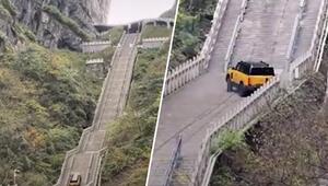 China will Range-Rover-Stunt imitieren: Autohersteller scheitert kläglich