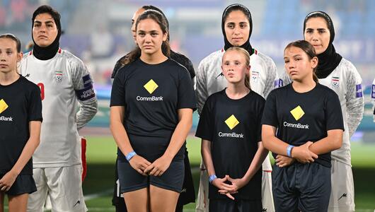 Iran-Krieg - Irans Fussballerinnen schweigen bei Nationalhymne
