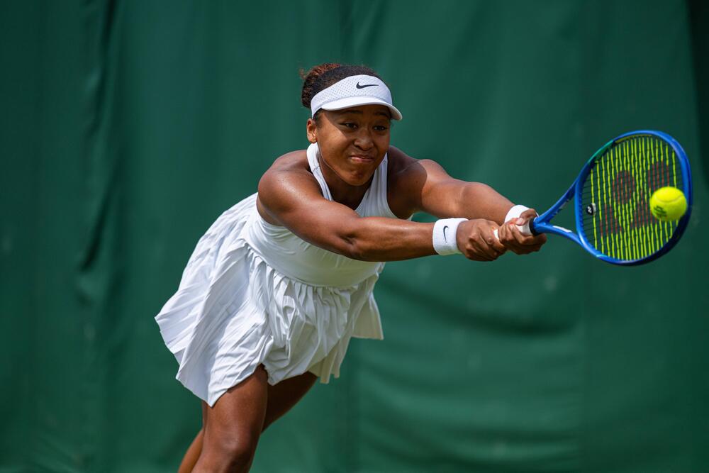 Naomi Osaka kämpfte zwei Stunden lang in Runde drei gegen das Wimbledon-Aus an.