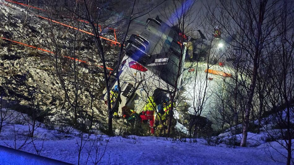 Bus in Norwegen verunglückt