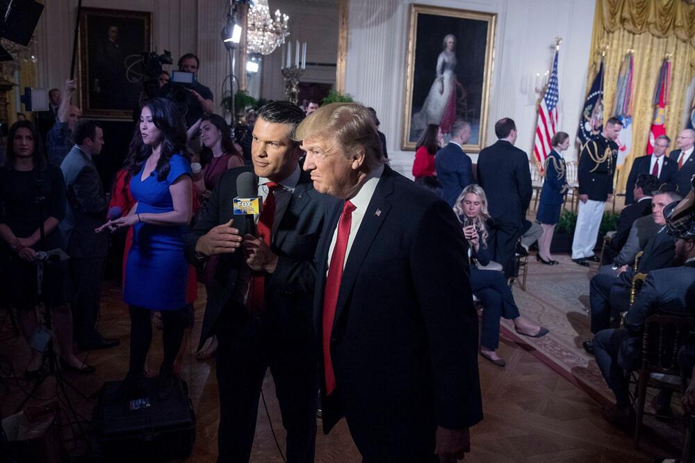 Trump und Hegseth