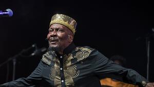 In seinem Element: Jimmy Cliff (1944-2025) im Jahr 2018 auf der Bühne.