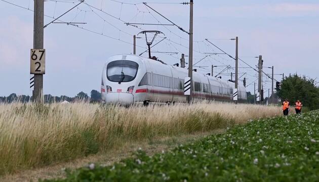 Nach Attacke in ICE mit Axt und Hammer: Viele offene Fragen