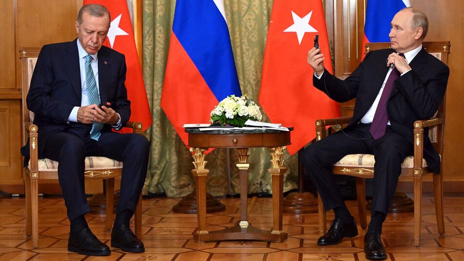Türkischer Präsident Erdogan und Wladimir Putin