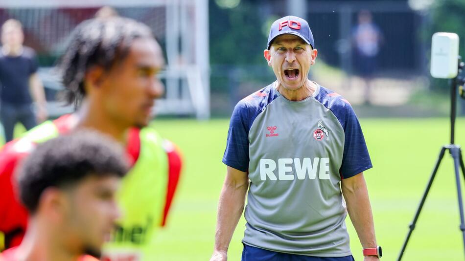 Trainingsauftakt 1. FC Köln mit Trainer Struber