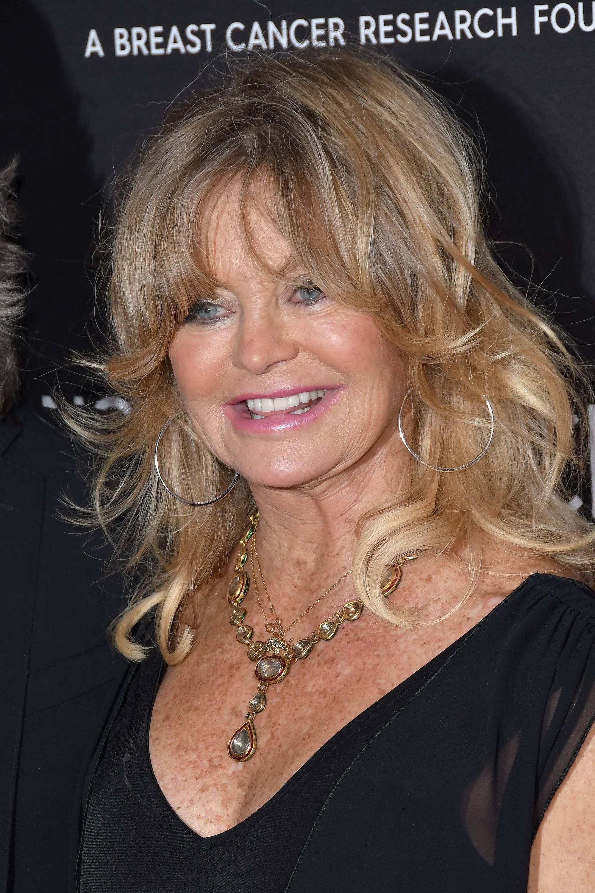 Goldie Hawn: Eine Betrachtung ihres Alters und ihrer Karriere