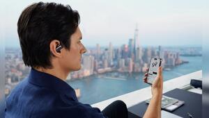 Klein und praktisch: In-Ear-Kopfhörer sorgen unterwegs für Musikgenuss.