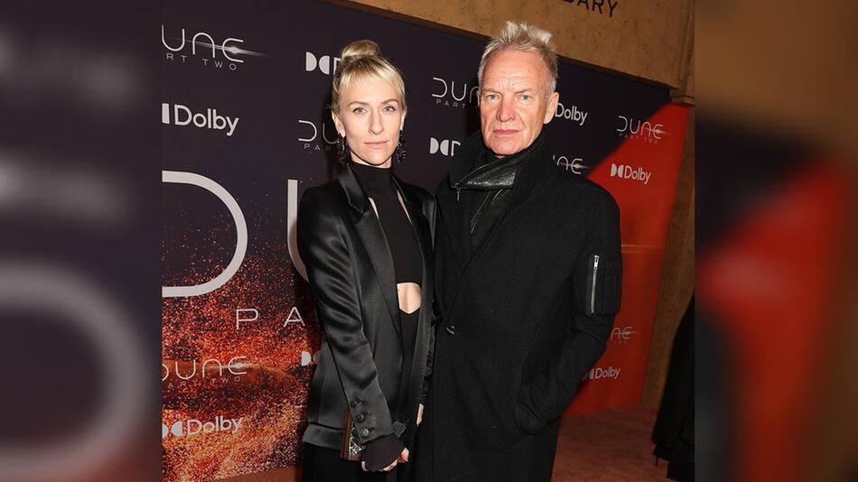 Mickey Sumner und Sting auf der New Yorker Premiere von "Dune 2".