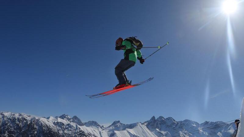 Skifahrer auf dem Fellhorn