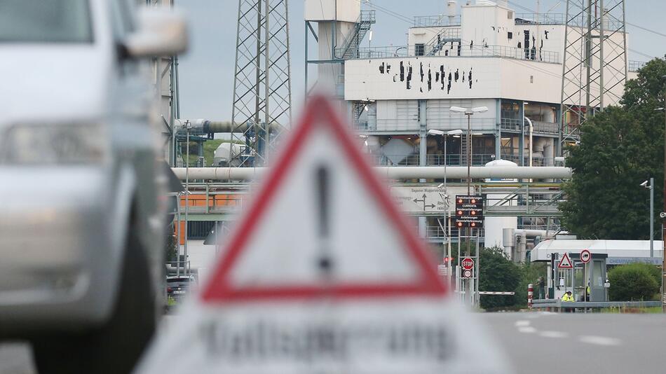 Nach der Explosion im Leverkusener Chempark