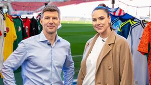 Thomas Hitzlsberger und Esther Sedlaczek reisen für die ARD durch Nordamerika.