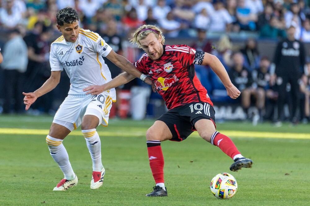 Los Angeles Galaxy - New York Red Bulls