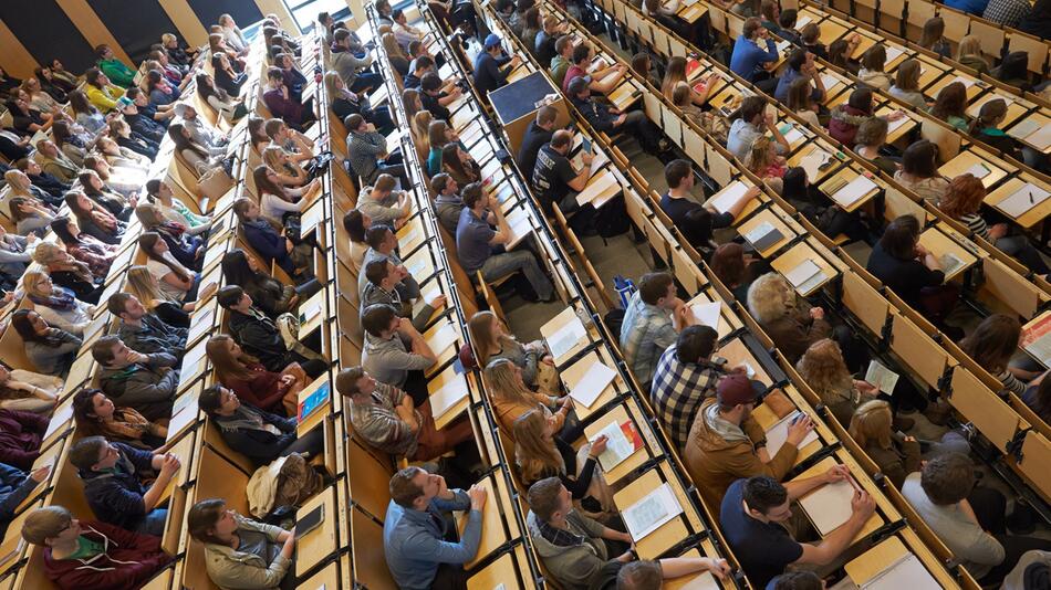 Studenten im Hörsaal