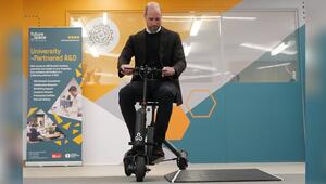 Prinz William bei seiner Probefahrt.