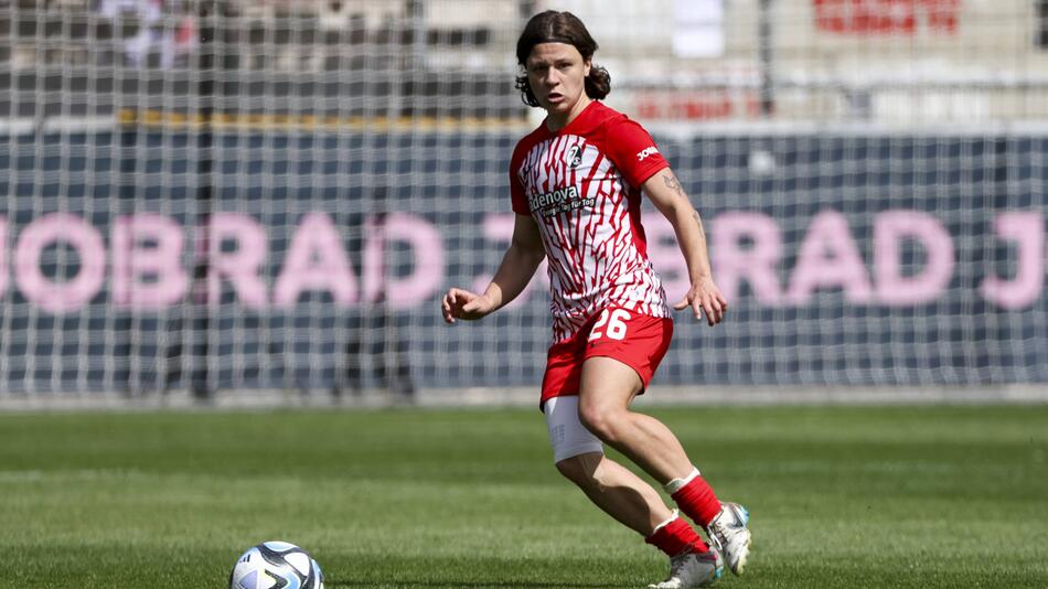 Ally Gudorf, SC Freiburg, Fussball