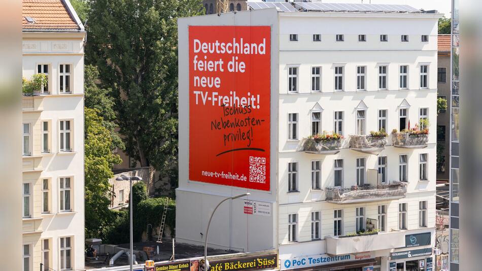 Tschüss, Nebenkostenprivileg: Charmante Aufklärungskampagne zur neuen TV-Freiheit