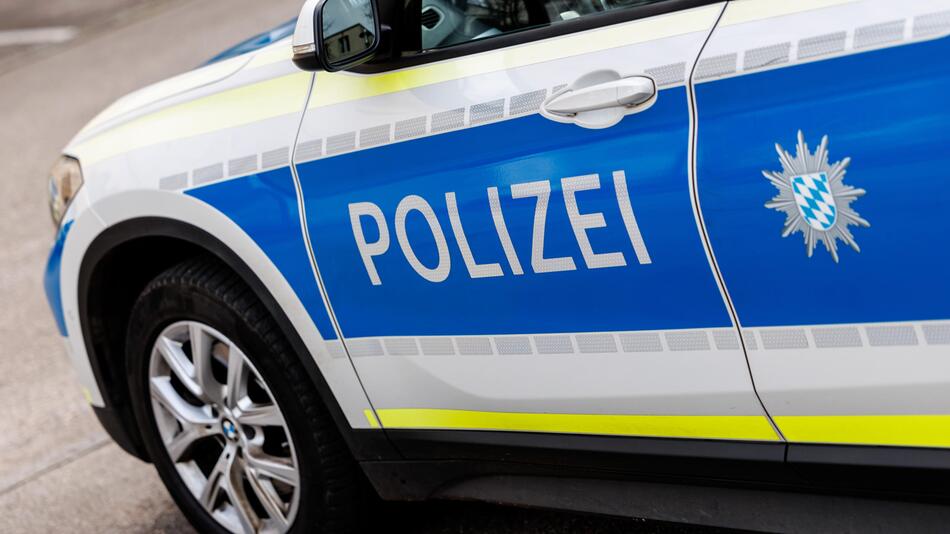 Einsatzfahrzeug der Polizei