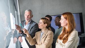 Arbeitswelten - Meeting mit Kollegen